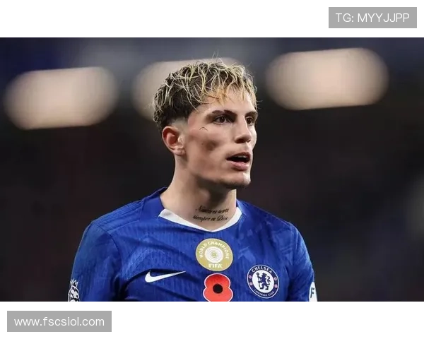 英超前门将批评加纳乔不配首发